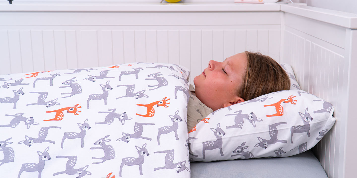 Pościel sarenki szare 100x160 cm + 40x60 cm